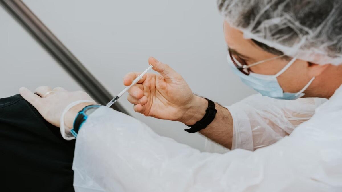 Student getting a vaccination for university 