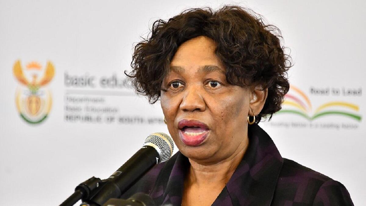 Minister Motshekga sharing her thoughts on the matric results