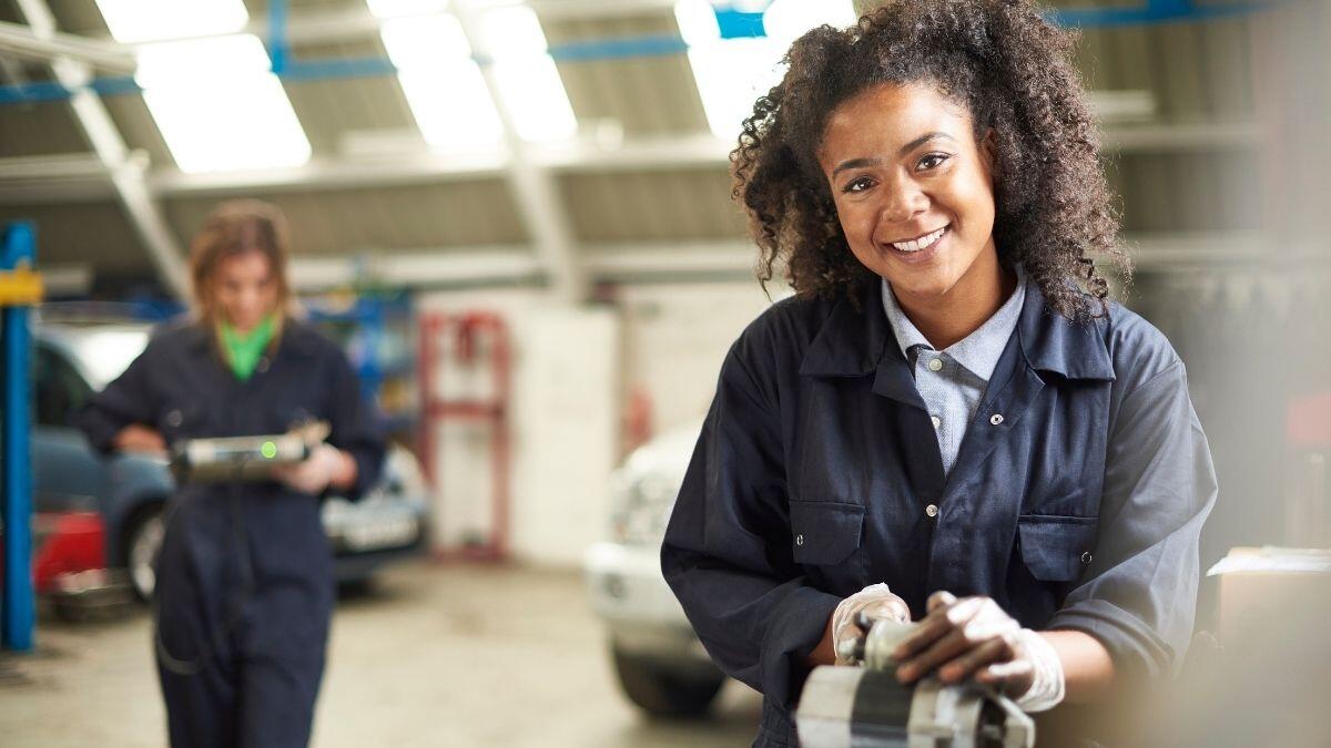 Lady auto mechanic