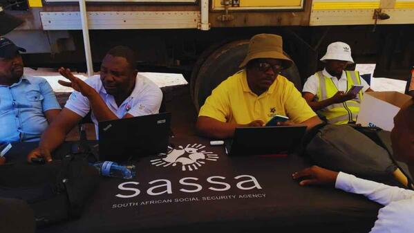 Sassa paying grants